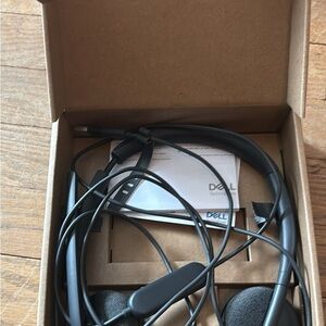 Dell Black Wired Headphones